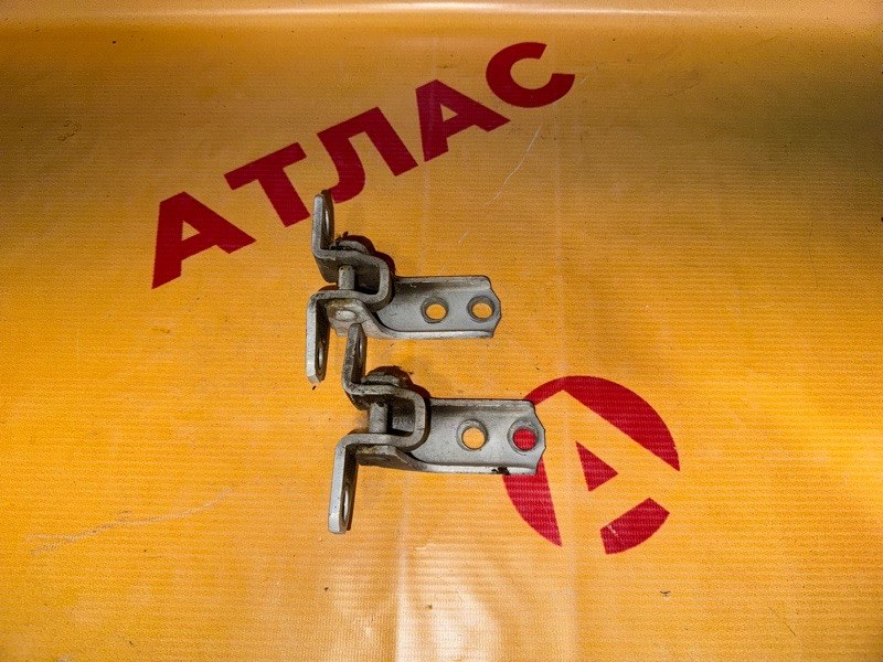 Запчасть петля двери передняя левая MITSUBISHI ASX 2014 GA4W 4J10 контрактная Петля двери передняя левая MITSUBISHI ASX 2014 GA4W 4J10 контрактная