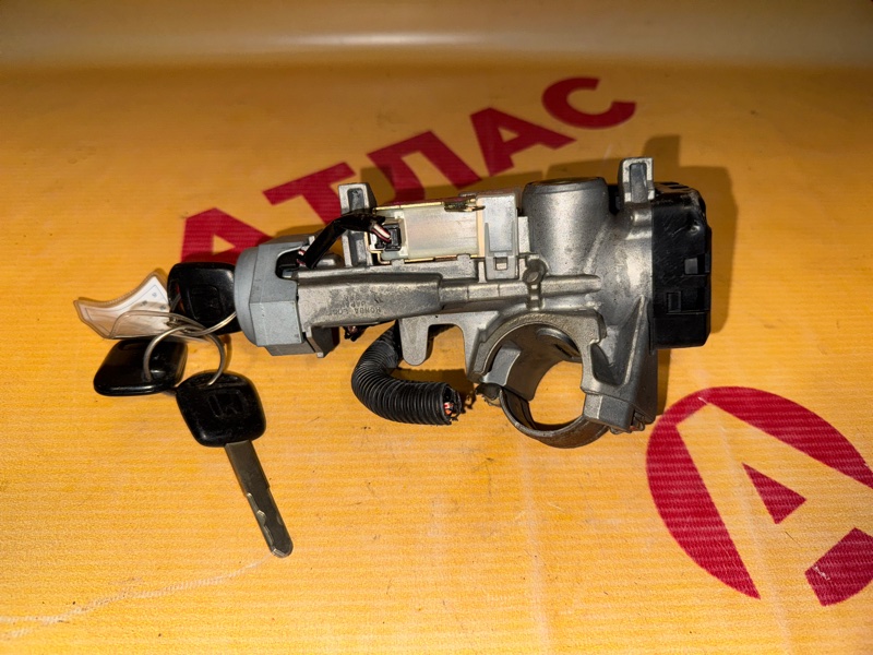 Замок зажигания Fit 2002 GD1 L13A Замок зажигания Fit 2002 GD1 L13A