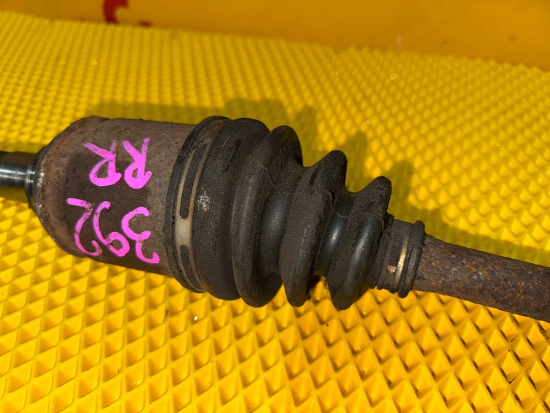 Привод задний правый Corolla 2003 NZE124 1NZ-FE Привод задний правый Corolla 2003 NZE124 1NZ-FE