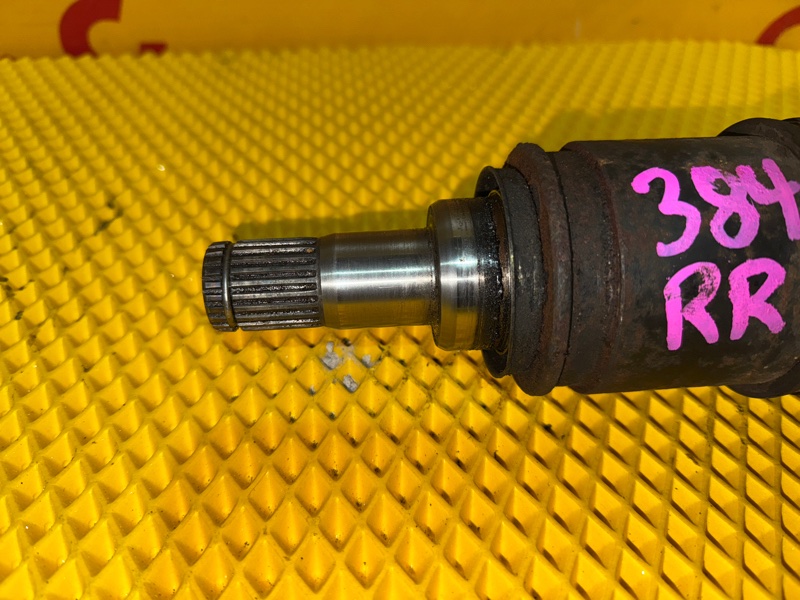 Привод задний правый Corolla Fielder 2002 NZE124 1NZ-FE Привод задний правый Corolla Fielder 2002 NZE124 1NZ-FE