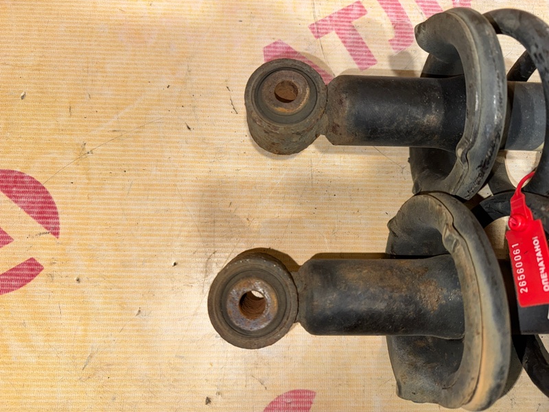 Стойка задняя HONDA CR-V RD7 K24A