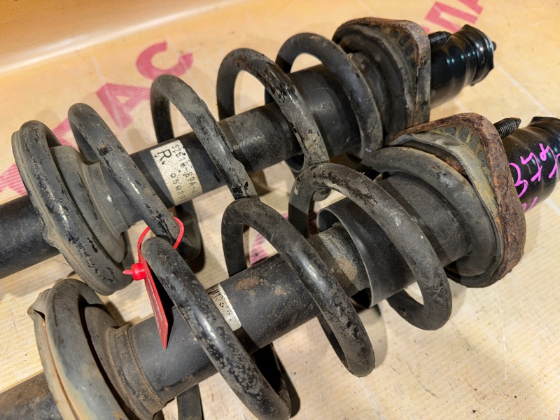 Стойка задняя CR-V 2005 RD7 K24A