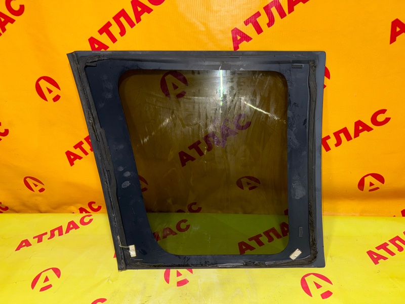 Форточка кузова задняя правая Funcargo 2002 NCP20 2NZ-FE