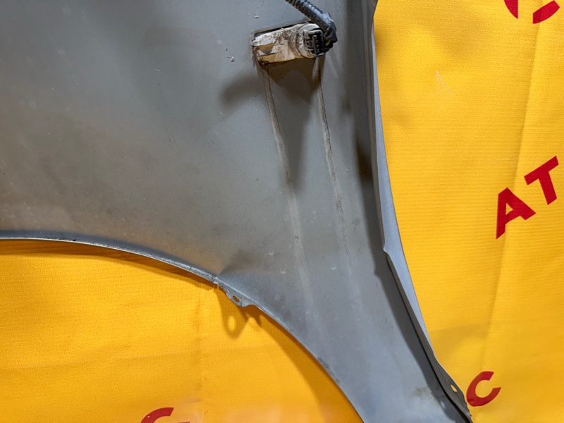 Крыло переднее правое Stream 2002 RN1 D17A Крыло переднее правое Stream 2002 RN1 D17A