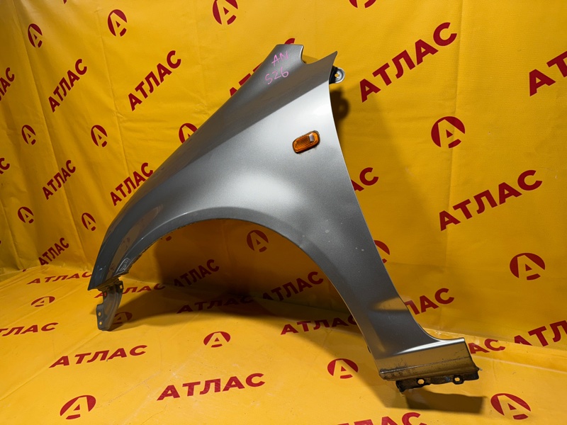 Крыло переднее левое HONDA Stream RN1 D17A