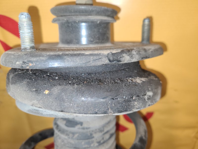 Стойка передняя HR-V 2002 GH3-1102731 D16A