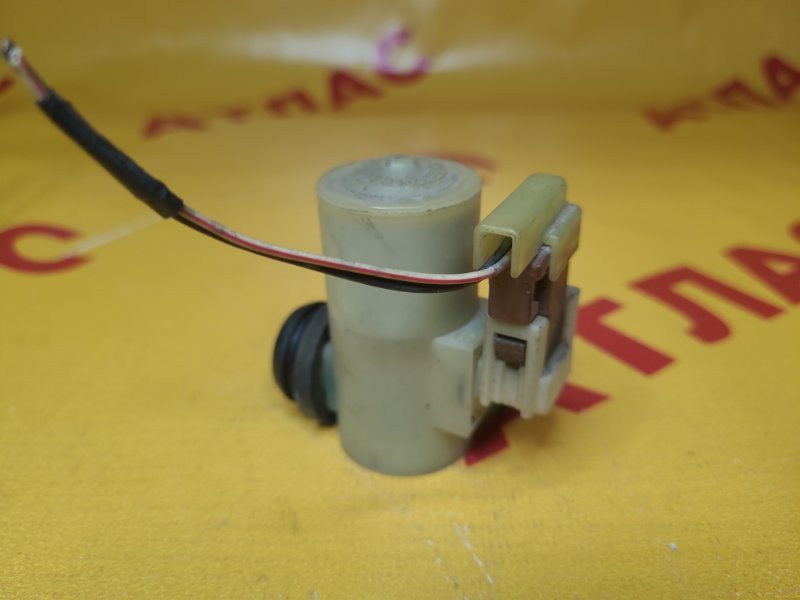 Насос омывателя задний HONDA StepWagon RF3 K20A