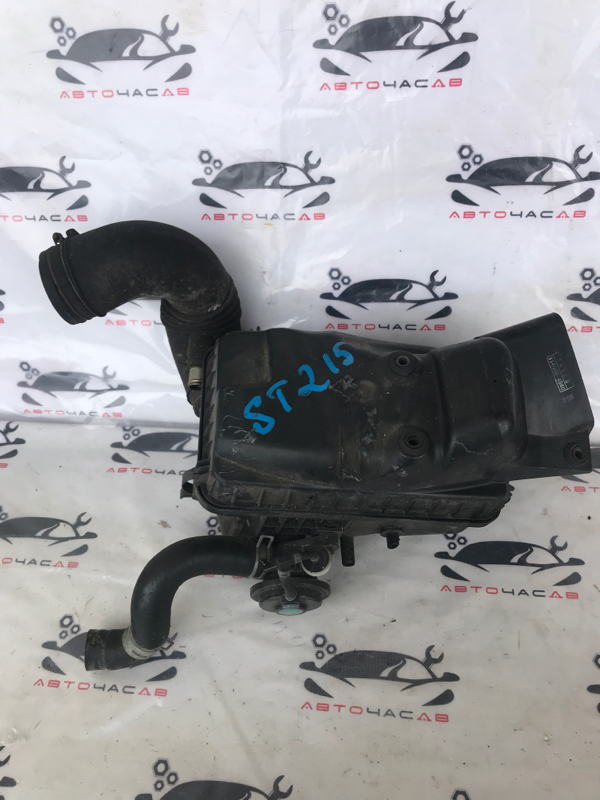 Корпус воздушного фильтра Toyota Caldina ST215 3SGTE 2001 Корпус воздушного фильтра Toyota Caldina ST215 3SGTE 2001