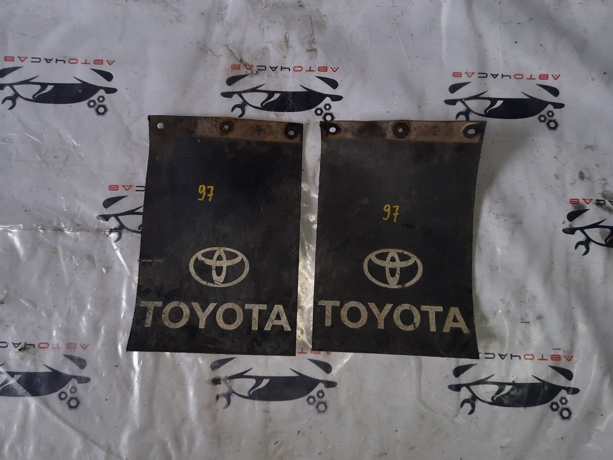 Брызговик Toyota Dyna LY161 3L 1996 Брызговик Toyota Dyna LY161 3L 1996
