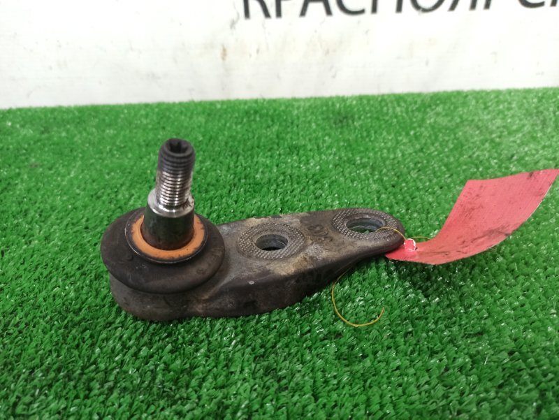 Шаровая опора передняя левая MINI CLUBMAN 2008-2014 R55 N18B16A 31126772303 контрактная