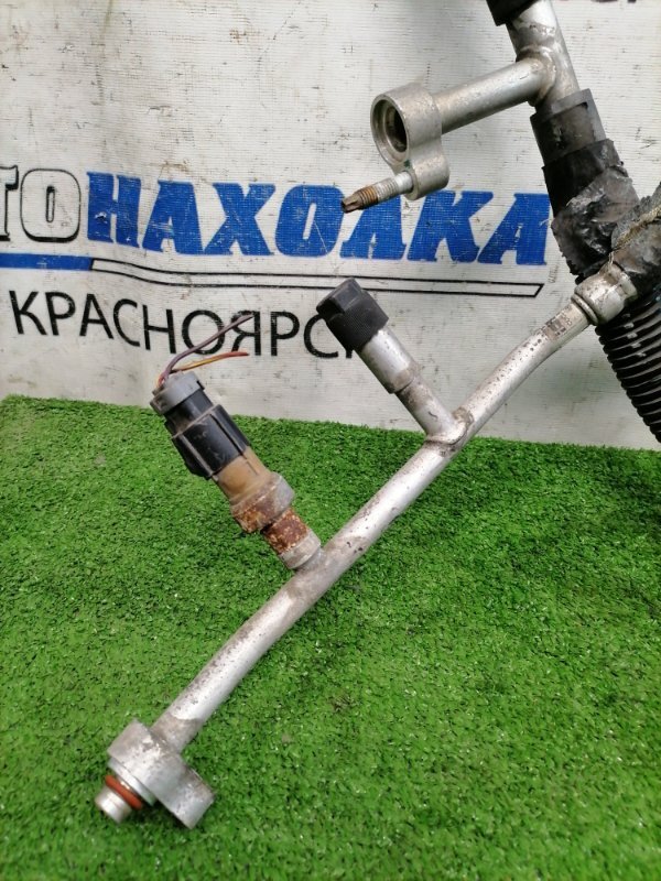 Шланг кондиционера NAVIGATOR 2002-2006 U228 Triton 3V