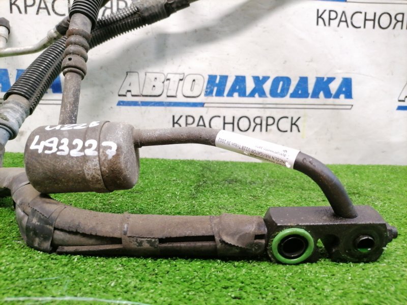 Шланг кондиционера LINCOLN NAVIGATOR U228 Triton 3V