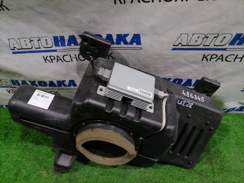 Сабвуфер NAVIGATOR 2002-2006 U228 Triton 3V Сабвуфер NAVIGATOR 2002-2006 U228 Triton 3V