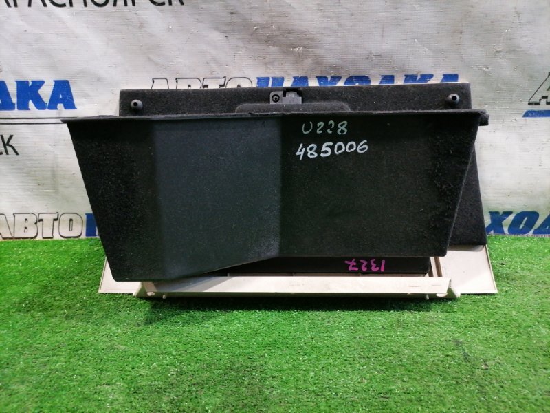 Бардачок NAVIGATOR 2002-2006 U228 Triton 3V