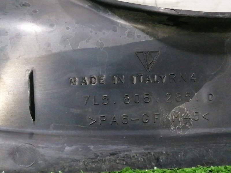 Крышка двигателя передняя левая CAYENNE 2002-2007 955 M48.00