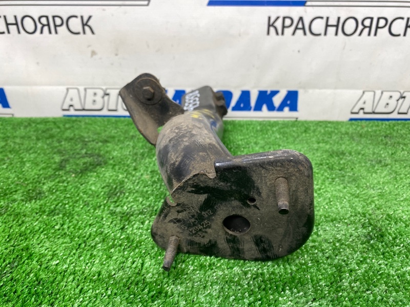 Кронштейн бампера передний правый COOPER 2001-2006 R50 W10B16A