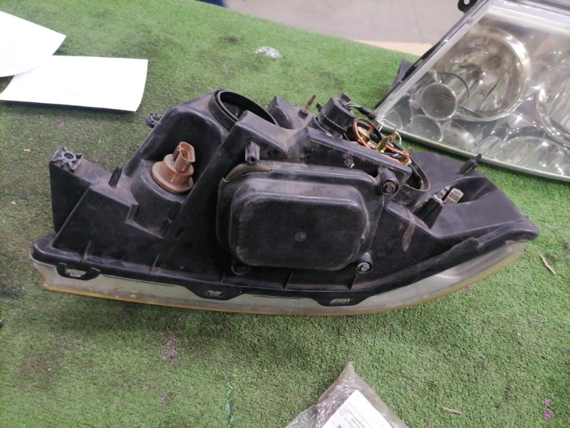 Фара передняя левая NAVIGATOR 2003-2006 U228 Lincoln InTech