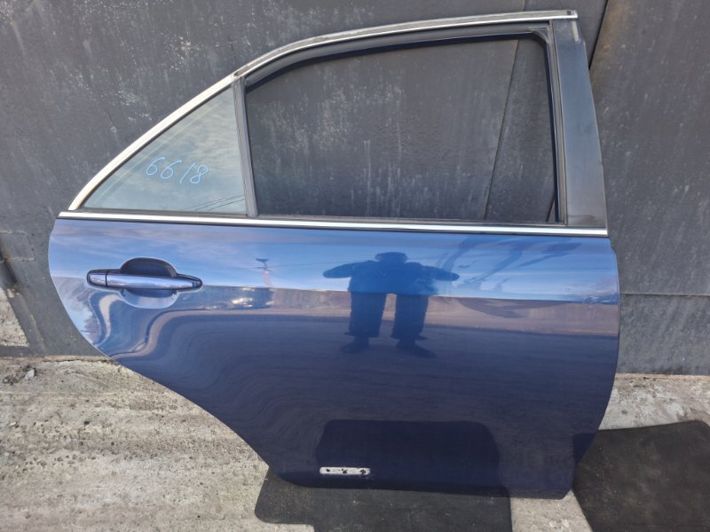 Дверь задняя правая Toyota Camry 2006 ACV40 2AZFE 67003-33161 контрактная