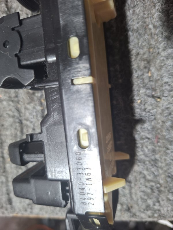 Блок управления стеклоподъемниками Camry 2006 ACV40 2AZFE