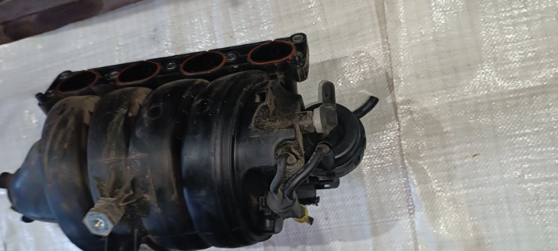 Коллектор впускной Cruze F18D4