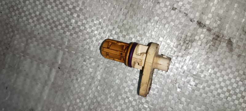 Датчик коленвала Opel Astra 2014 A14NET 55571994 контрактная