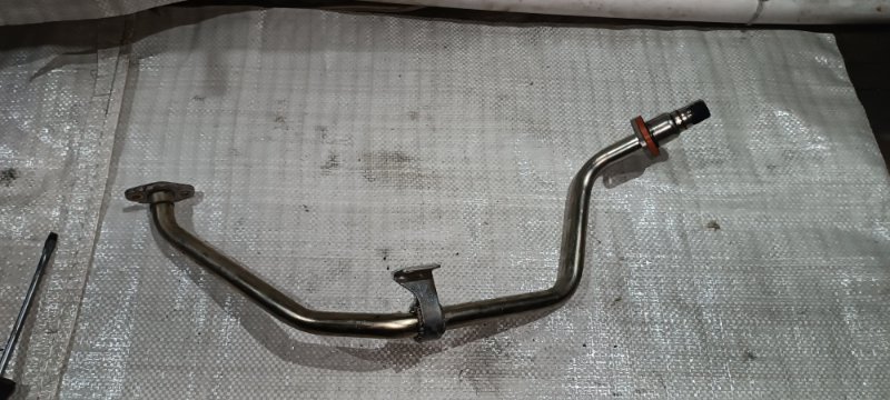 Трубка картерных газов Volkswagen Passat BVY 06F131521M контрактная