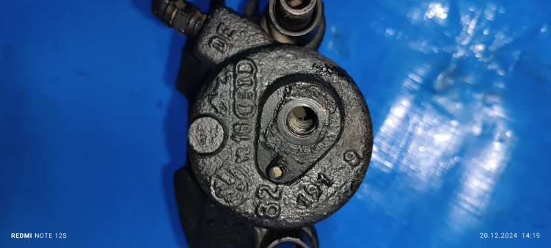 Суппорт тормозной передний правый OCTAVIA 2009 1U2 BFQ