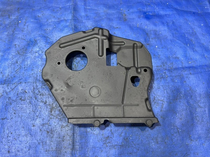Кожух ГРМ AUDI A6 1998 C5 ATQ 078109098C контрактная