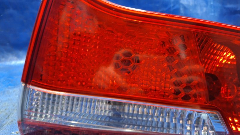 Стоп сигнал в багажник задний правый Kia Rio G4FA