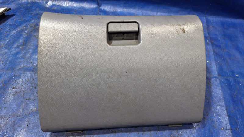 Бардачок передний MITSUBISHI Lancer Cedia 2001 9 4G15 MR620495 контрактная