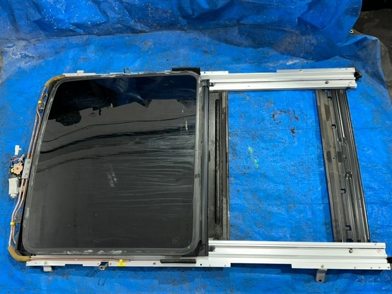 Люк Toyota Corolla 1998 AE100 5A-FE 8592112040 контрактная