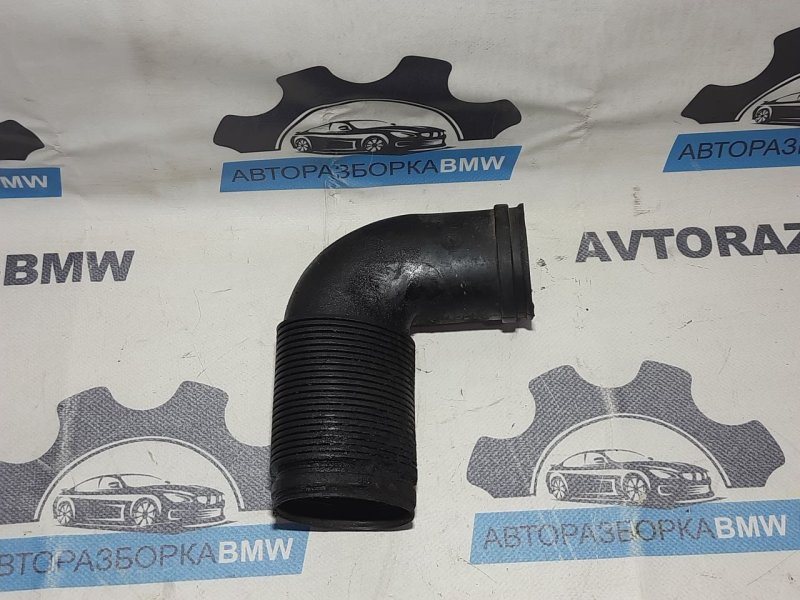 Патрубок воздушного фильтра 5 2001 E39 M54B25 256S5