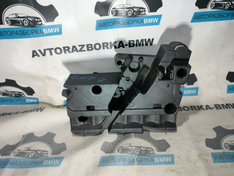 Ящик для инструментов левый BMW X5 2005 E53 M57D30 306D2 51478402111 контрактная