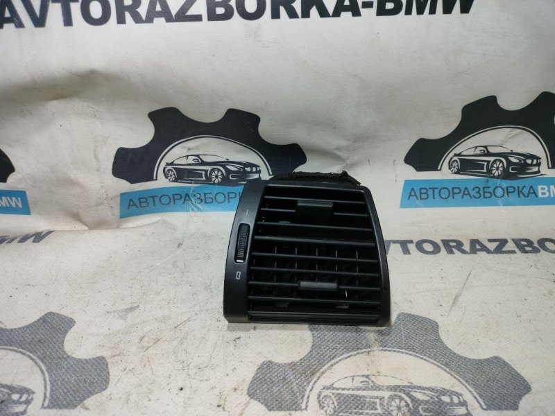 Дефлектор обдува правый BMW X5 2005 E53 M57D30 306D2 64228402216 контрактная