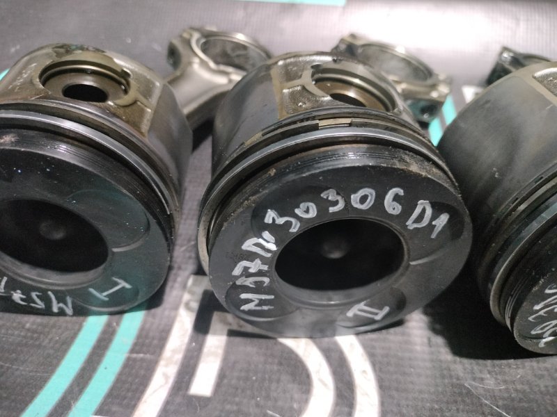 Поршень с шатуном X5 2003 E53 M57D30 306D1