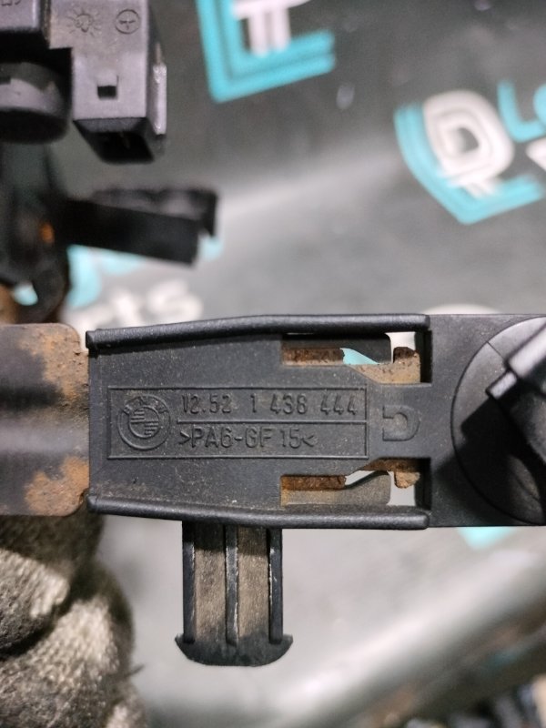 Электромагнитный клапан 5 2000 E39 M52B20TU 206S4