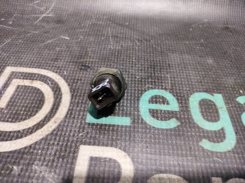 Датчик давления масла ДВС X5 2003 E53 M54B30 306S3 Датчик давления масла ДВС X5 2003 E53 M54B30 306S3