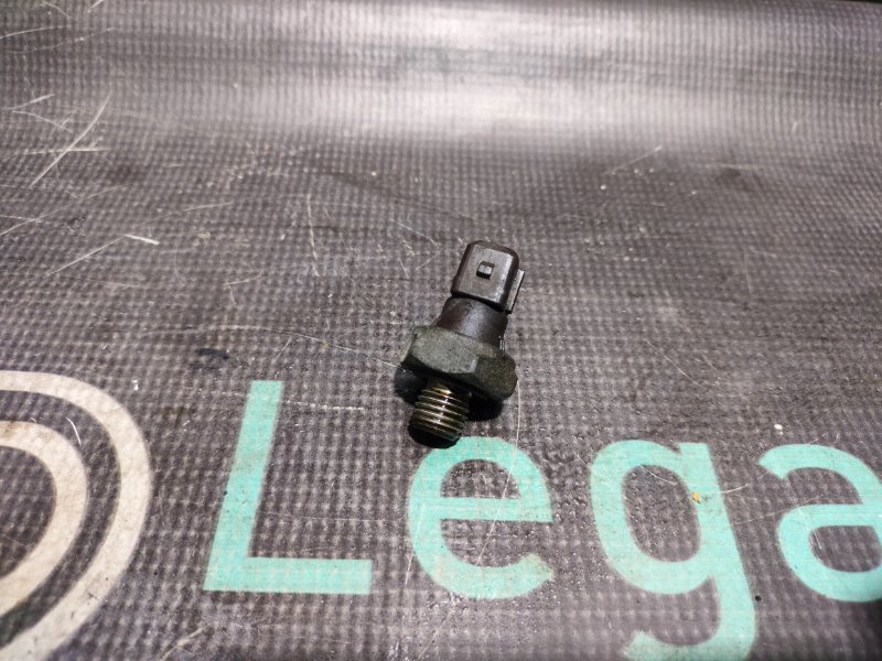 Датчик давления масла ДВС X5 2003 E53 M54B30 306S3 Датчик давления масла ДВС X5 2003 E53 M54B30 306S3