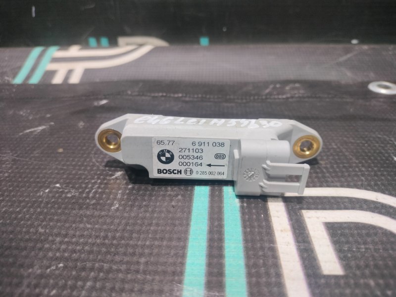 Датчик AIR BAG BMW 3 2004 E46 M54B30 306S3 65776911038 контрактная