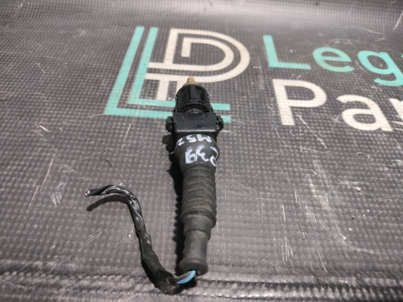 Датчик температуры охлаждающей жидкости 5 1999 E39 M52B28TU 286S2