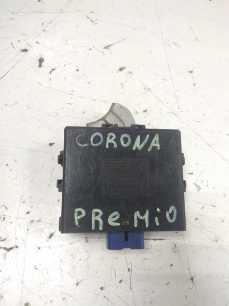 Блок управления Toyota Corona Premio ST210