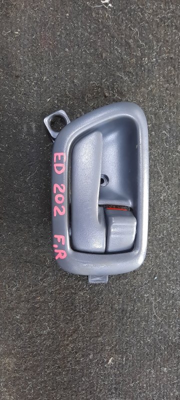 Ручка двери внутренняя Toyota Carina Ed ST202 передняя правая