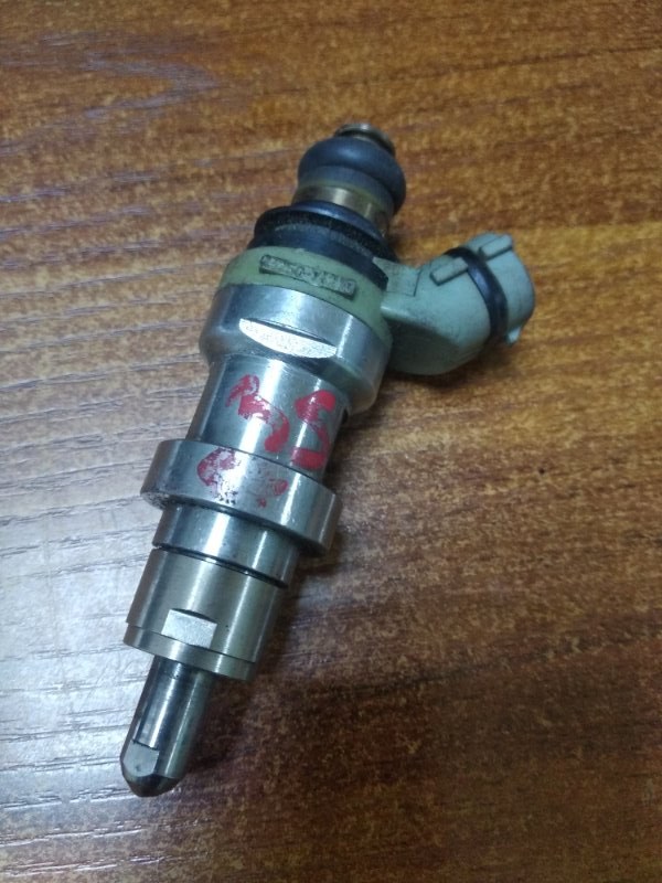 Форсунка Toyota 3SFSE Форсунка Toyota 3SFSE