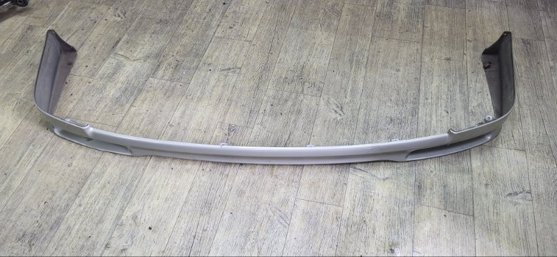 Накладка бампера TOYOTA MARKII JZX100 1JZGTE 2000 передняя (б/у)