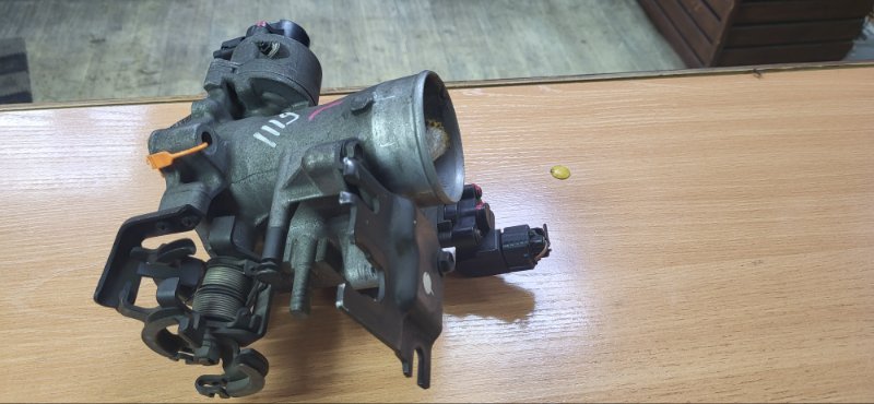 Дроссельная заслонка TOYOTA MARKII JZX100 1JZGE (б/у)