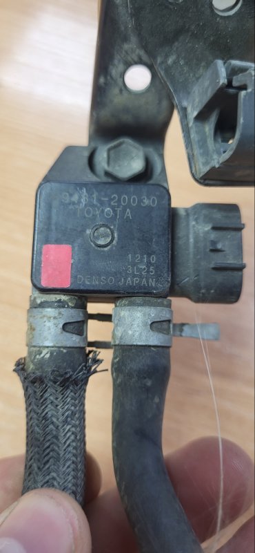 Датчик абсолютного давления TOYOTA AVENSIS ADT271 2ADFTV (б/у)