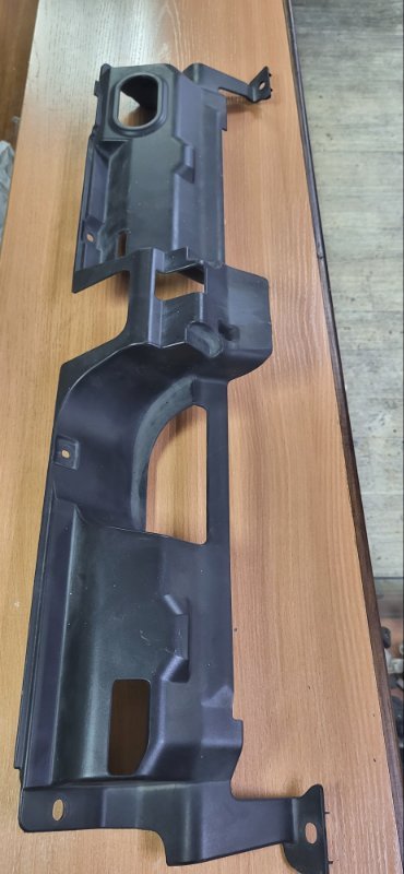 Накладка MITSUBISHI DION CR9W 4G63 2000 (б/у)