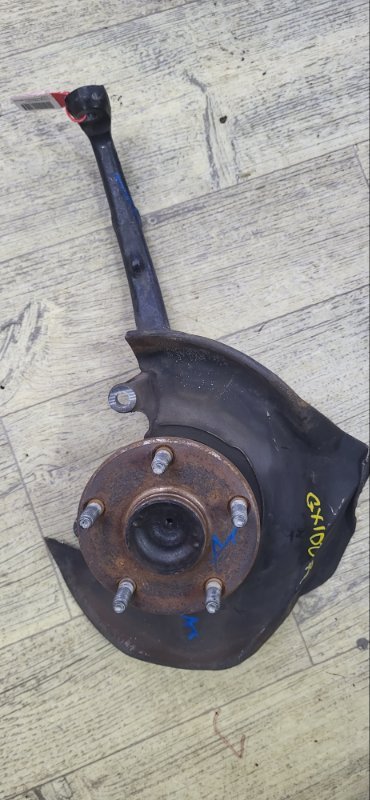 Ступица TOYOTA MARKII JZX100 передняя правая (б/у)