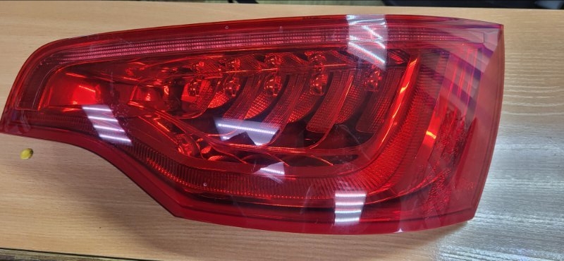 Стоп AUDI Q7 7L 2011 правый (б/у)