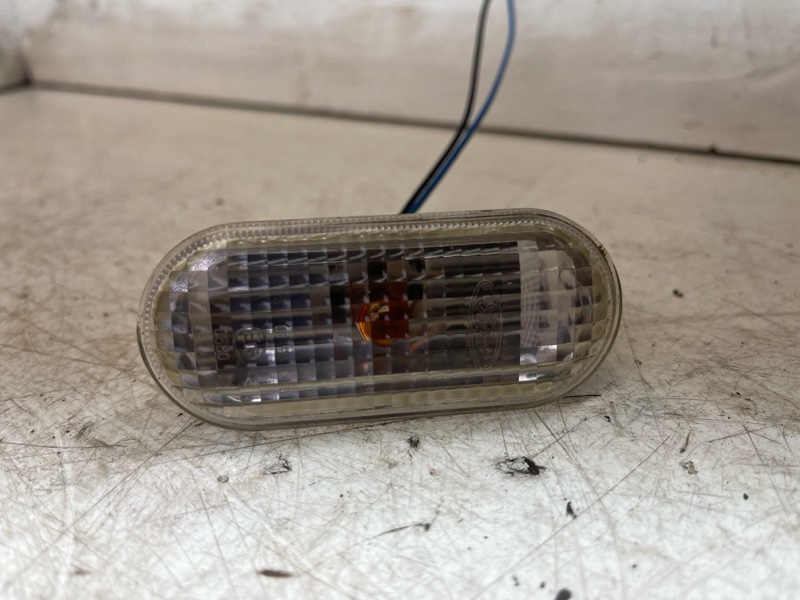 Повторитель поворота в крыло передний Ford Fusion 2005 MK1 FXJA 4M5A13K309AA контрактная